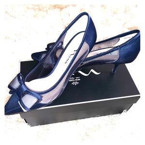 Blue heel with Bow